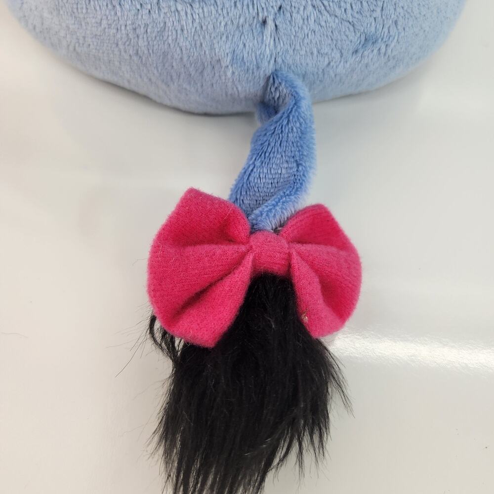 2011 Disney Holiday Eeyore Blue Plush 10" Winnie the Pooh Red Christmas Scarf - Picture 6 of 12